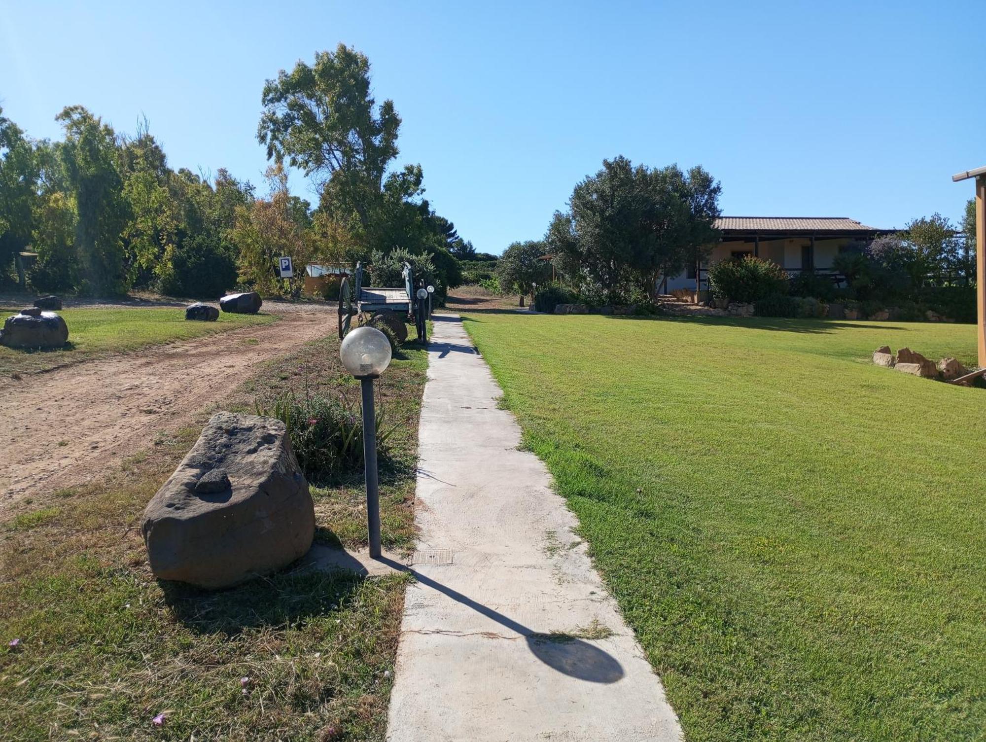 Sannoranna Farm stay Cabras